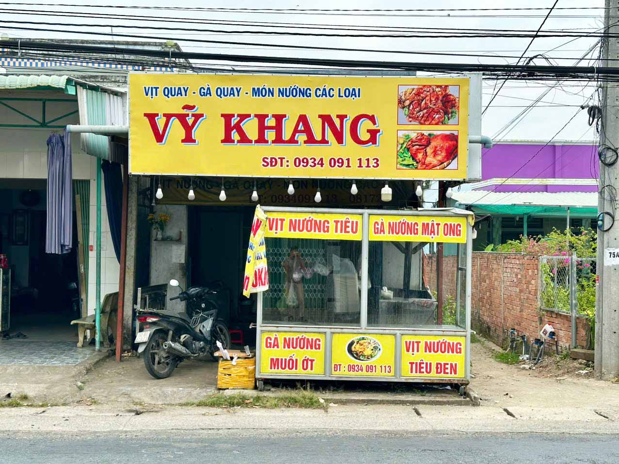 quang cao go cong bang hieu ton dan decal